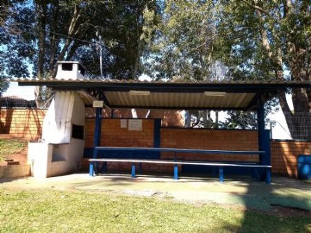 Quiosques e Mesas Comunitrias...