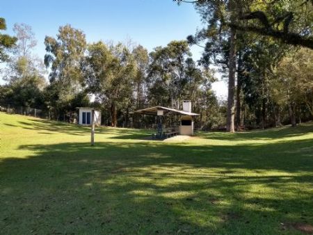 Quiosques e Mesas Comunitrias...